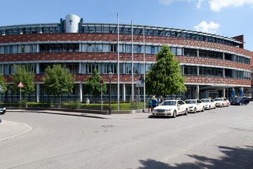 Frontansicht Klinik Vincentinum Augsburg